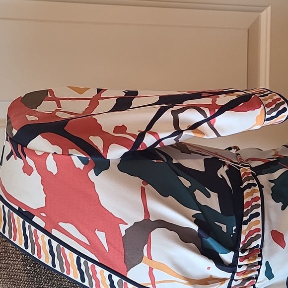 BCBG Maxazria Short-sleeve top - Picture 3 of 6